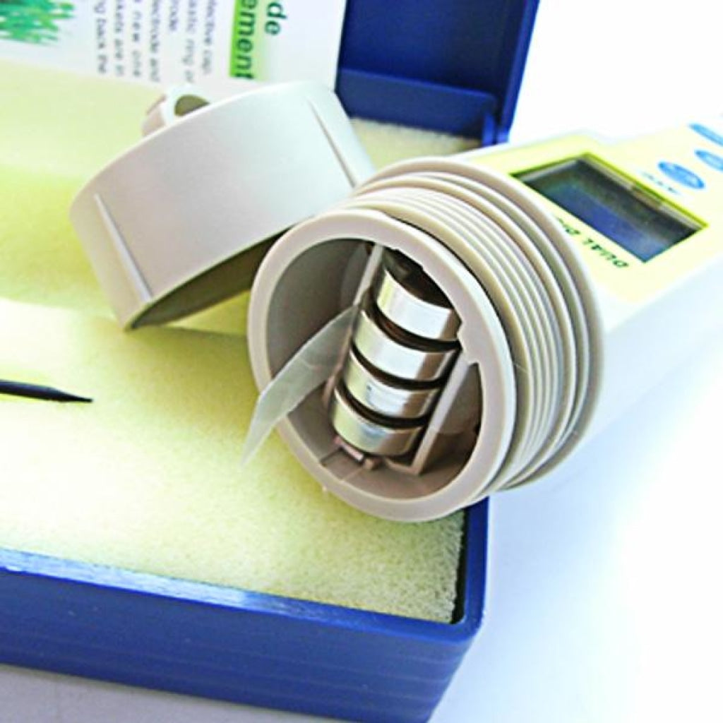 Ph-035 Waterproof Digital Ph And Temperature Meter °C / °F 0.00~14.00 Range With 2-Liner Display